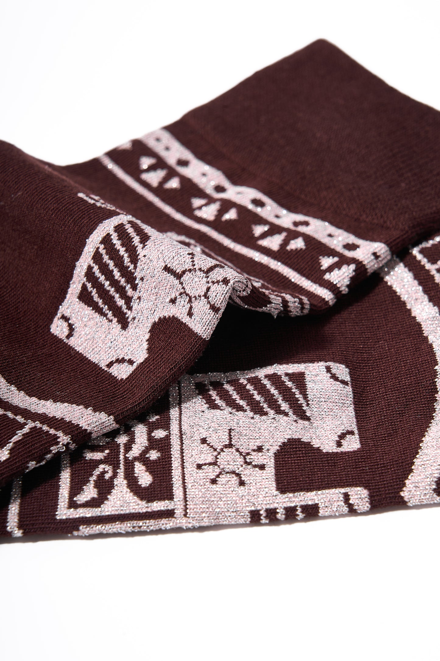 Elephant with Raised Trunk | FeliX Cotton Crew Socks Gift Box